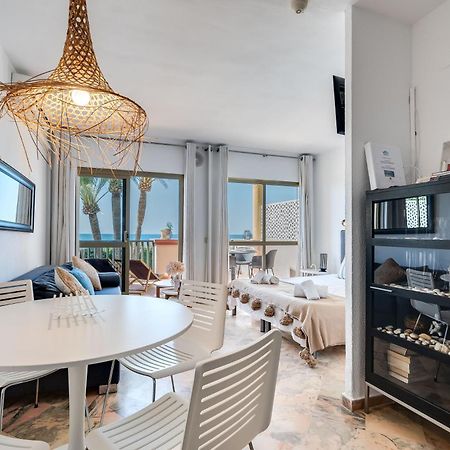 Front Line Beach Studio Apartment Marbella Zewnętrze zdjęcie