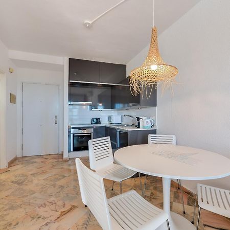 Front Line Beach Studio Apartment Marbella Zewnętrze zdjęcie